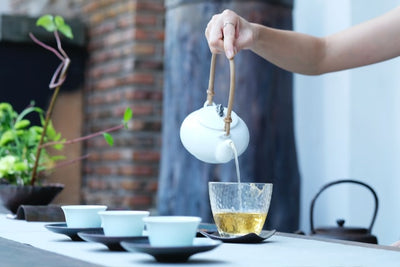 Does tea make your fingernails grow faster?